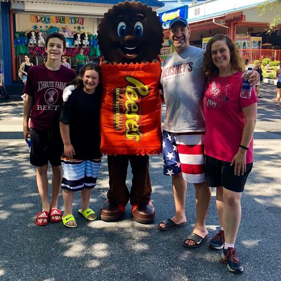 Meet your Posher, Kelly - Picture 1 of 1